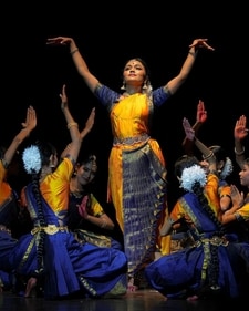Students of Aravindam Foundation will perform choreographed dance pieces based on Indian classical forms such as Bharatanatyam, Kathak, and Kalaripayattu among others. Students of Aravindam Foundation will perform choreographed dance pieces based on Indian classical forms such as Bharatanatyam, Kathak, and Kalaripayattu among others.