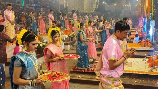 A&nbsp;garland of lamps decorated on the crescent-shaped Ganga Ghats of Kashi.(HT Photo/Rajesh Kumar )