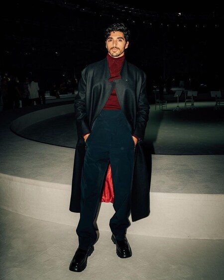 Taylor Zakhar Perez illustrates what you should be wearing this winter. Taylor Zakhar Perez illustrates what you should be wearing this winter.