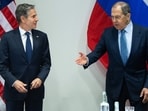 U.S. Secretary of State Antony Blinken  (L). Russian Foreign Minister Sergei Lavrov (R)