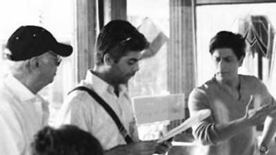 Yash Johar, Karan Johar and Shah Rukh Khan on Kal Ho Naa Ho sets. Yash Johar, Karan Johar and Shah Rukh Khan on Kal Ho Naa Ho sets.