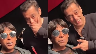 Salman Khan reacts to Shah Rukh Khan's copy. Salman Khan reacts to Shah Rukh Khan's copy.