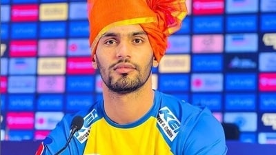 Sagar Rathee, known for his exceptional skills, strategic acumen, and sportsmanship, brings a wealth of experience to lead the Tamil Thalaivas. Sagar Rathee, known for his exceptional skills, strategic acumen, and sportsmanship, brings a wealth of experience to lead the Tamil Thalaivas.