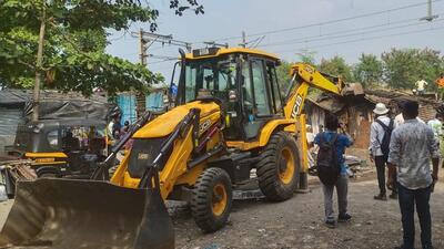 CR removes encroachments on harbour line CR removes encroachments on harbour line