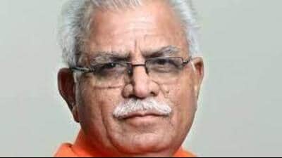 Haryana chief minister Manohar Lal Khattar will administer an oath to citizens, urging them to make an unparalleled contribution towards achieving the goal of developing India by 2047. (HT File) Haryana chief minister Manohar Lal Khattar will administer an oath to citizens, urging them to make an unparalleled contribution towards achieving the goal of developing India by 2047. (HT File)