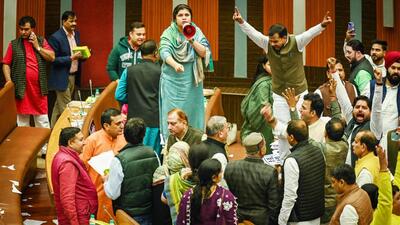 New Delhi, India - Nov. 29, 2023: BJP and AAP MCD councilors shout slogan with Poster during the Session, MCD Headquarters Civic Center in New Delhi, India, on Wednesday, November 29, 2023. The House was again adjourned till Next Date due to the ruckus created by both party councilors (Photo by Raj K Raj/ Hindustan Times) (Hindustan Times) New Delhi, India - Nov. 29, 2023: BJP and AAP MCD councilors shout slogan with Poster during the Session, MCD Headquarters Civic Center in New Delhi, India, on Wednesday, November 29, 2023. The House was again adjourned till Next Date due to the ruckus created by both party councilors (Photo by Raj K Raj/ Hindustan Times) (Hindustan Times)