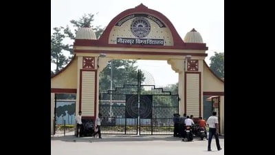 Police did not rule out the possibility of involvement of outsiders, as after the incident the assailants ran away from the spot. (Pic for representation)