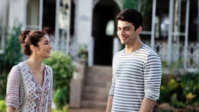 A still from Kapoor and Sons featuring Alia Bhatt and Fawad Khan. (HT Photo )