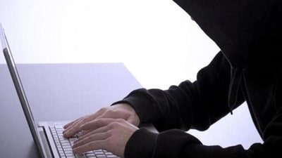 Bengaluru IT employee loses ₹3.7 crore to scamsters posing as CBI officials Bengaluru IT employee loses ₹3.7 crore to scamsters posing as CBI officials