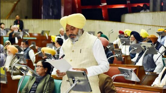 Finance, planning, excise and taxation minister Harpal Singh Cheema speaking in the House on Wednesday. (HT Photo)