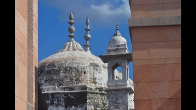 Gyanvapi mosque complex (File Photo) Gyanvapi mosque complex (File Photo)