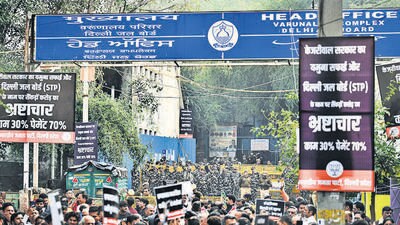 New Delhi, India - Nov. 30, 2023: BJP supporters under the leadership of Virendra Sachdeva, President of Delhi BJP along with Leader of Opposition Ramvir Singh Bidhuri protests against the Delhi Jal Board over the alleged scam in STP Plants at Delhi Jal Board Headquarters, Faiz Road in New Delhi, India, on Thursday, November 30, 2023. (Photo by Sanchit Khanna/ Hindustan Times) (Hindustan Times) New Delhi, India - Nov. 30, 2023: BJP supporters under the leadership of Virendra Sachdeva, President of Delhi BJP along with Leader of Opposition Ramvir Singh Bidhuri protests against the Delhi Jal Board over the alleged scam in STP Plants at Delhi Jal Board Headquarters, Faiz Road in New Delhi, India, on Thursday, November 30, 2023. (Photo by Sanchit Khanna/ Hindustan Times) (Hindustan Times)