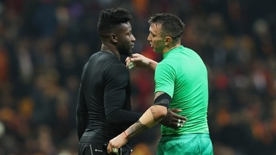Manchester United's Andre Onana and Galatasaray's Fernando Muslera after the match (REUTERS)