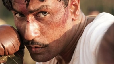 Abhishek Bachchan and many other celebs have shared their Sam Bahadur reviews. Abhishek Bachchan and many other celebs have shared their Sam Bahadur reviews.