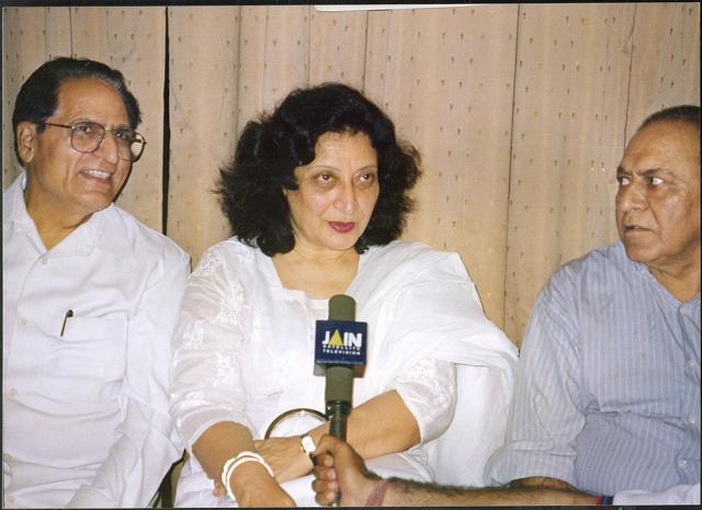 A progressive writer and feminist, Fahmida Riaz, along with Zehra Nigah, Parveen Shakir, and Kishwar Naheed, was among the most prominent Urdu poets in Pakistan. (HT Photo) A progressive writer and feminist, Fahmida Riaz, along with Zehra Nigah, Parveen Shakir, and Kishwar Naheed, was among the most prominent Urdu poets in Pakistan. (HT Photo)