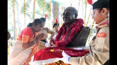 File picture of President Droupadi Murmu at the convocation of Babasaheb Bhimrao Ambedkar University (BBAU), Lucknow, held in February earlier this year. (HT Photo) File picture of President Droupadi Murmu at the convocation of Babasaheb Bhimrao Ambedkar University (BBAU), Lucknow, held in February earlier this year. (HT Photo)