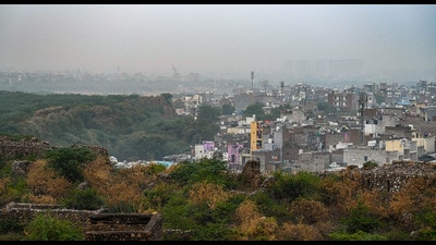 New Delhi, India - Dec. 1, 2023: A view of colonies next to Southern Ridge Area at Tughlakabad in New Delhi, India, on Friday, December 1, 2023. (Photo by Sanchit Khanna/ Hindustan Times)**To go with the story of Jasjeev (Hindustan Times) New Delhi, India - Dec. 1, 2023: A view of colonies next to Southern Ridge Area at Tughlakabad in New Delhi, India, on Friday, December 1, 2023. (Photo by Sanchit Khanna/ Hindustan Times)**To go with the story of Jasjeev (Hindustan Times)