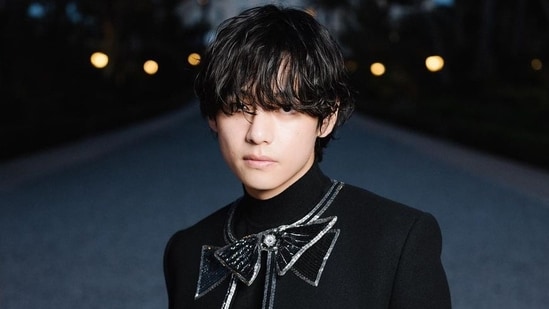 BTS' V aka Kim Taehyung shared update after stalking incident.