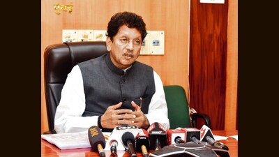 Depak Kesarkar speaking at a press conference on Saturday. Depak Kesarkar speaking at a press conference on Saturday.