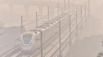 On Friday, Delhi’s 24-hour AQI was recorded at 372 at 4 pm, while it was 401 (severe) on Thursday at 7pm (Representative Photo) On Friday, Delhi’s 24-hour AQI was recorded at 372 at 4 pm, while it was 401 (severe) on Thursday at 7pm (Representative Photo)