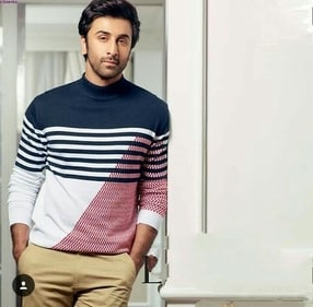 Ranbir Kapoor looked absolutely dashing in a blue and red chic sweater. (Pinterest) Ranbir Kapoor looked absolutely dashing in a blue and red chic sweater. (Pinterest)