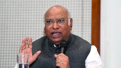 Congress President Mallikarjun Kharge (Mallikarjun Kharge X) Congress President Mallikarjun Kharge (Mallikarjun Kharge X)