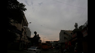 At the beginning of November cyclone Michuang formed in the Bay of Bengal. Which affected the weather conditions in some areas in Maharashtra. (HT PHOTO) At the beginning of November cyclone Michuang formed in the Bay of Bengal. Which affected the weather conditions in some areas in Maharashtra. (HT PHOTO)
