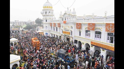 Currently, over 2,500 Indian Sikhs are in Pakistan in connection with Guru Nanak’s birth anniversary festivities. (AFP file)