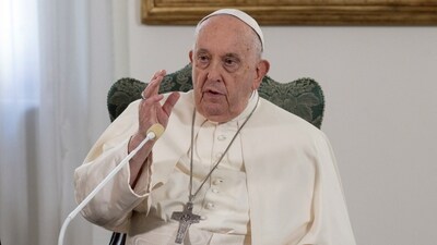 Pope Francis (via REUTERS)