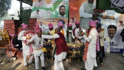 Congress supporters celebrate outside the AICC headquarters during counting of votes of Assembly elections in Chhattisgarh, Rajasthan, Madhya Pradesh and Telangana. (PTI) Congress supporters celebrate outside the AICC headquarters during counting of votes of Assembly elections in Chhattisgarh, Rajasthan, Madhya Pradesh and Telangana. (PTI)