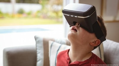 Children are spending more and more time in front of screens, a recent study found. (DW/Channel Partners/Zoonar/picture alliance) Children are spending more and more time in front of screens, a recent study found. (DW/Channel Partners/Zoonar/picture alliance)