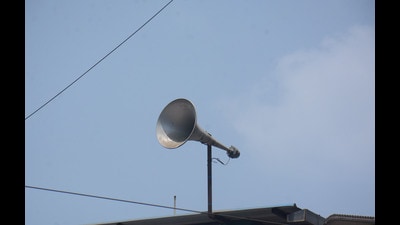 The DC said as per high court directions, no loudspeaker or public address system will be used anywhere, including at temples, mosques and gurdwaras, without written permission of the authority even during day time. (HT Photo) The DC said as per high court directions, no loudspeaker or public address system will be used anywhere, including at temples, mosques and gurdwaras, without written permission of the authority even during day time. (HT Photo)