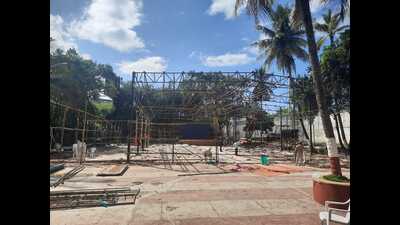 The notice, according to PMC officials, has asked landowners to remove the constructions on their failing and the PMC will take action. (HT PHOTO) The notice, according to PMC officials, has asked landowners to remove the constructions on their failing and the PMC will take action. (HT PHOTO)