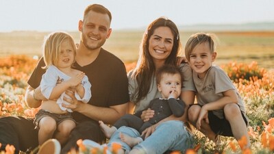 Things to let your children see you and your partner do (Unsplash) Things to let your children see you and your partner do (Unsplash)