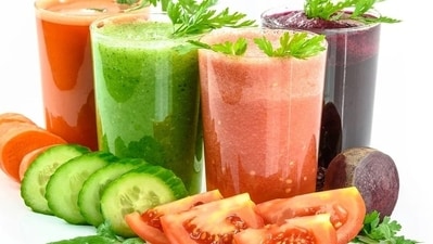 3. Vegetable juice: Consuming vegetable juice on an empty stomach can provide a quick nutrient boost, support hydration, and promote detoxification. (Pixabay) 3. Vegetable juice: Consuming vegetable juice on an empty stomach can provide a quick nutrient boost, support hydration, and promote detoxification. (Pixabay)