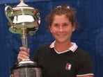 Monica Seles with the Australian Open title in 1996.
