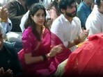 Janhvi Kapoor and Shikhar Pahariya at Mahakaleshwar temple. Janhvi Kapoor and Shikhar Pahariya at Mahakaleshwar temple.