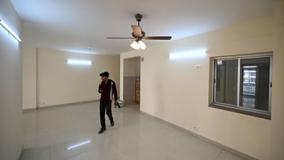 The DDA will also prepare a sample flat for buyers, officials said. (Sanchit Khanna/HT Photo) The DDA will also prepare a sample flat for buyers, officials said. (Sanchit Khanna/HT Photo)