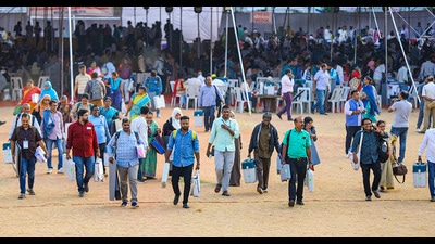 Polling officials carrying EVMs and other polling materials leave for their respective booths on the eve of the Telangana Assembly election, in Hyderabad, Wednesday, Nov. 29, 2023. (PTI) Polling officials carrying EVMs and other polling materials leave for their respective booths on the eve of the Telangana Assembly election, in Hyderabad, Wednesday, Nov. 29, 2023. (PTI)