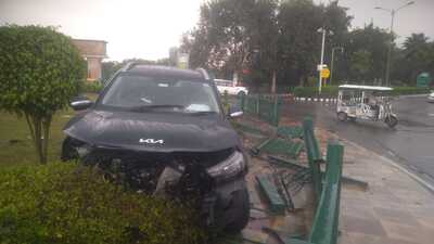 The driver of the car has been arrested. (HT Photo) The driver of the car has been arrested. (HT Photo)