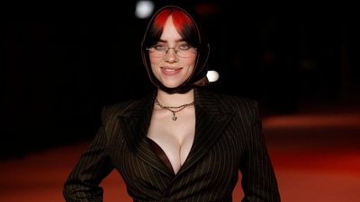 LOS ANGELES, CALIFORNIA - DECEMBER 03: Billie Eilish attends the 3rd Annual Academy Museum Gala at Academy Museum of Motion Pictures on December 03, 2023 in Los Angeles, California. Frazer Harrison/Getty Images/AFP (Photo by Frazer Harrison / GETTY IMAGES NORTH AMERICA / Getty Images via AFP) (Getty Images via AFP) LOS ANGELES, CALIFORNIA - DECEMBER 03: Billie Eilish attends the 3rd Annual Academy Museum Gala at Academy Museum of Motion Pictures on December 03, 2023 in Los Angeles, California. Frazer Harrison/Getty Images/AFP (Photo by Frazer Harrison / GETTY IMAGES NORTH AMERICA / Getty Images via AFP) (Getty Images via AFP)