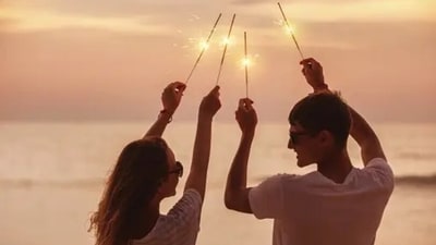 With the holiday season approaching, we are already planning what to give our loved ones. Our romantic partners also deserve the best of everything from us. This holiday season, instead of materialistic gifts, we can give them the gifts of our love, care, understanding and loyalty and help in making the relationship a healthy one. Therapist Divya Robin shared a few gifting tips. (Unsplash) With the holiday season approaching, we are already planning what to give our loved ones. Our romantic partners also deserve the best of everything from us. This holiday season, instead of materialistic gifts, we can give them the gifts of our love, care, understanding and loyalty and help in making the relationship a healthy one. Therapist Divya Robin shared a few gifting tips. (Unsplash)