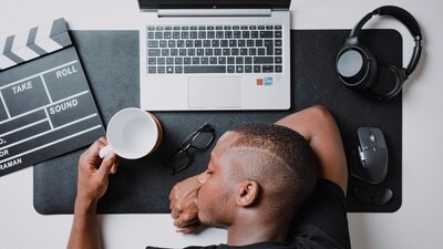 Cynicism also causes burnout – this happens when we are not treated fairly, and our trust is broken. This further makes us question the system. (Unsplash) Cynicism also causes burnout – this happens when we are not treated fairly, and our trust is broken. This further makes us question the system. (Unsplash)