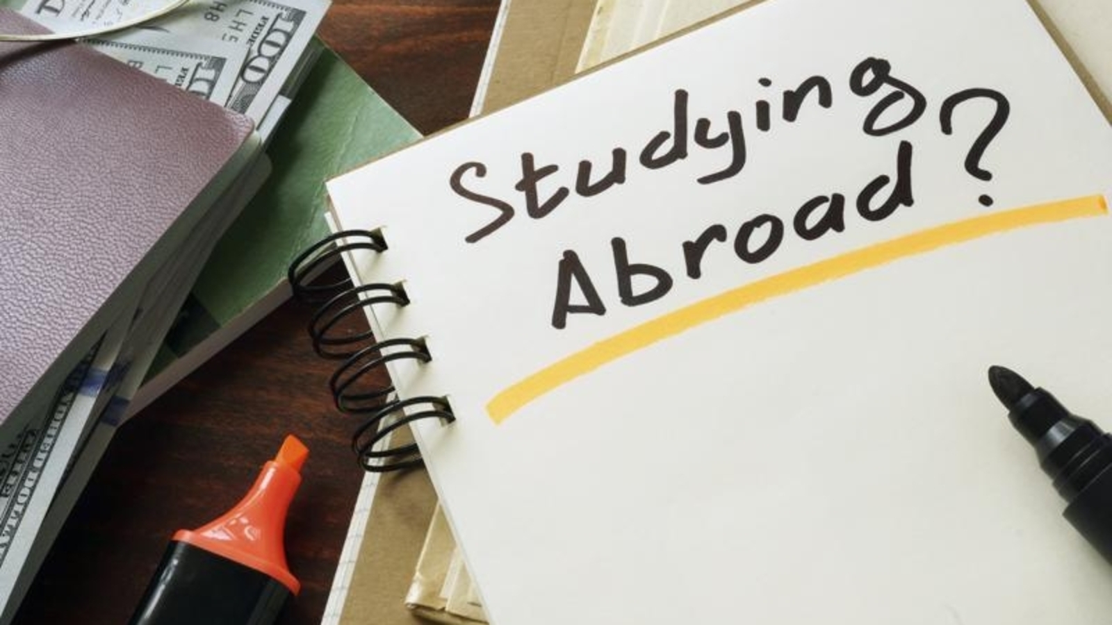 Study Abroad: Guide to choose the right study abroad destination