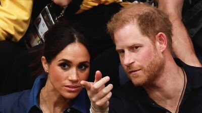 Britain's Prince Harry, Duke of Sussex and his wife Meghan, Duchess of Sussex, attend the sitting volleyball finals at the 2023 Invictus Games, an international multi-sport event for injured soldiers, in Duesseldorf, Germany September 15, 2023 (REUTERS/Piroschka Van De Wouw/File Photo) (REUTERS)