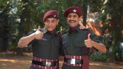 Aamir Khan and Naga Chaitanya in a still from Laal Singh Chaddha. Aamir Khan and Naga Chaitanya in a still from Laal Singh Chaddha.