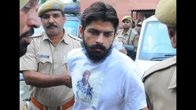 Probe found, the sources said, that Surender alias Chiku had “direct” relations with Laurence Bishnoi gang and Khalistani terror groups. (Keshav Singh/HT File photo) Probe found, the sources said, that Surender alias Chiku had “direct” relations with Laurence Bishnoi gang and Khalistani terror groups. (Keshav Singh/HT File photo)