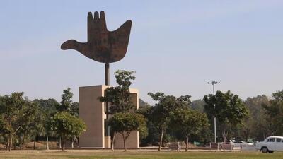 Surinder Bahga, a member of the Chandigarh Housing Board board of directors, shared, “Many allottees are resentful over the latest policy. A meeting was held last month with officers concerned and they have assured to come up with some amendments.” (HT File)