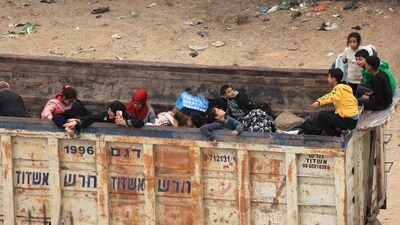 Israel-Hamas War: Palestinians fleeing Khan Yunis arrive in Rafah further south near the Gaza Strip's border with Egypt. (AFP) Israel-Hamas War: Palestinians fleeing Khan Yunis arrive in Rafah further south near the Gaza Strip's border with Egypt. (AFP)