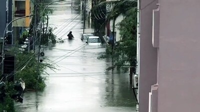 Chennai: A view of the waterlogged road following heavy rainfall triggered by cyclone Michaung, in Chennai. (ANI) Chennai: A view of the waterlogged road following heavy rainfall triggered by cyclone Michaung, in Chennai. (ANI)